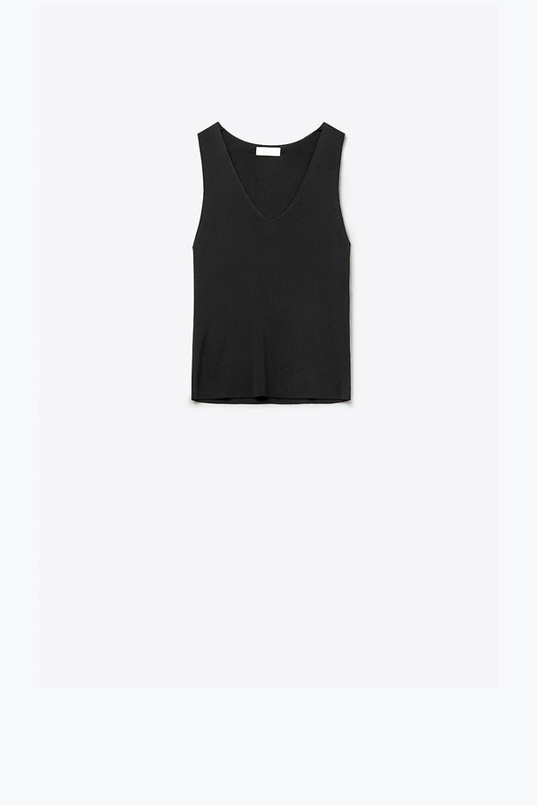 Q2|V-Neck Sleeveless Top